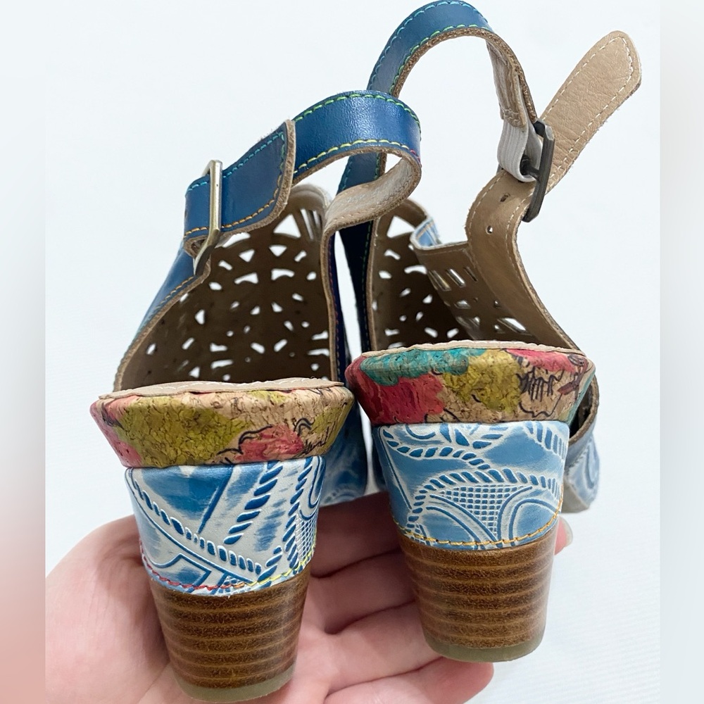 L'Artiste Spring Step Eclipsing Blue Slingback Leather Sandals - Picture 4 of 8